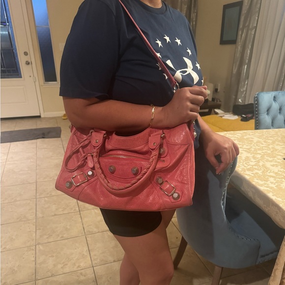 Authentic Balenciaga City 2way - Picture 14 of 16